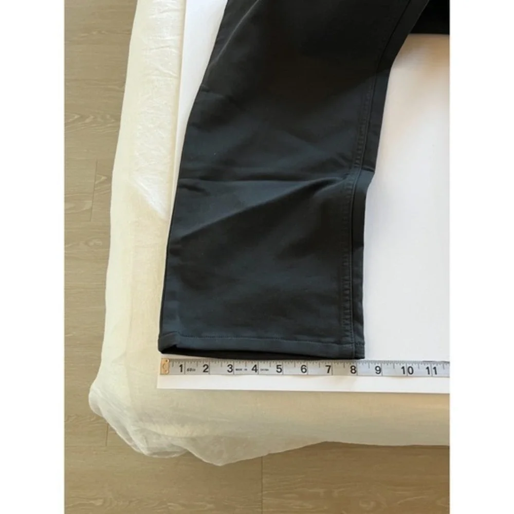 Banana Republic Pants Mens 38x32 Black Traveler Slim Fit Chino‎ Preppy